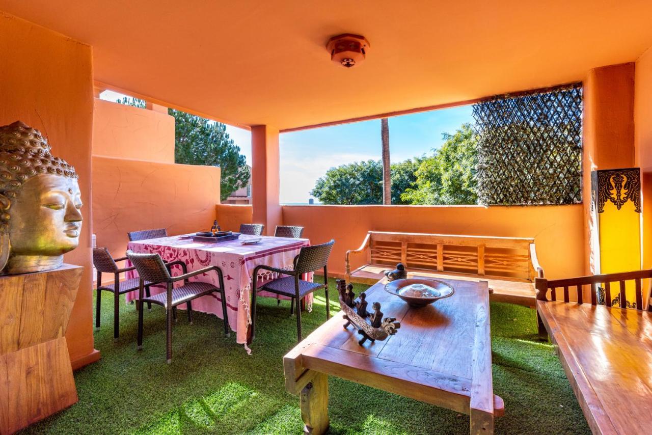 Lejlighed Los Lagos Golf I Uniquely Styled 3 Bedroom In Marbella